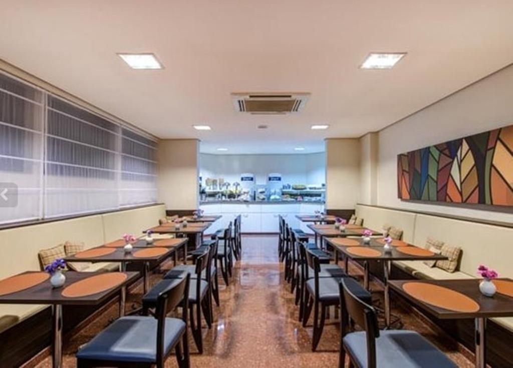 Holiday Inn Express Avenida Sumare San Paolo Esterno foto