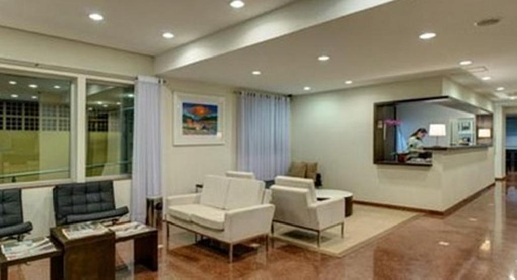Holiday Inn Express Avenida Sumare San Paolo Esterno foto