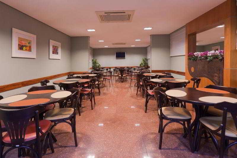 Holiday Inn Express Avenida Sumare San Paolo Ristorante foto